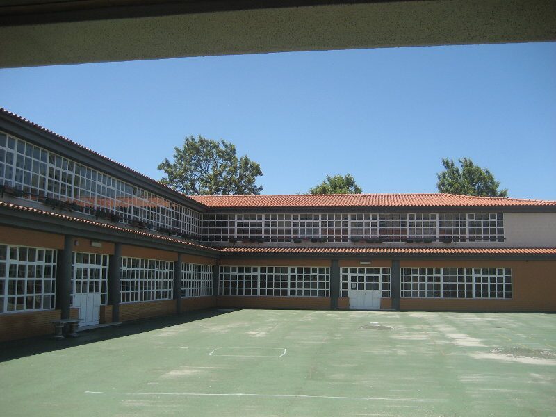 Escola Básica Prista Monteiro